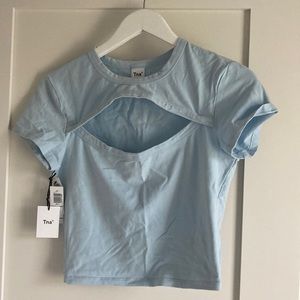 NWT Aritzia TNA t-shirt size medium